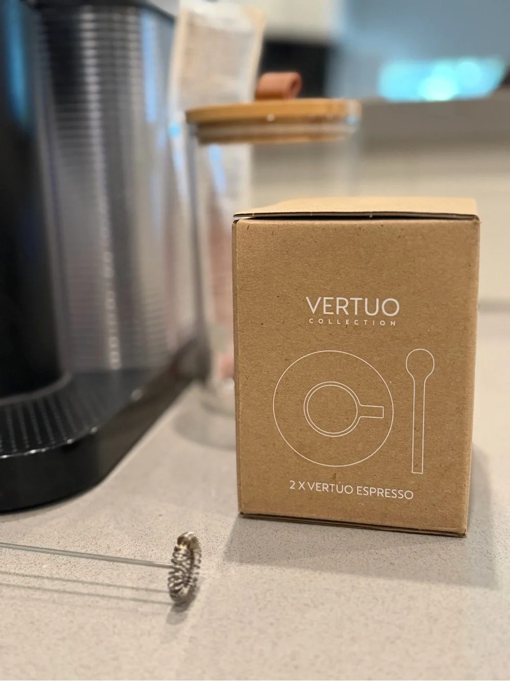 Nespresso Vertuo Coffee Machine Super Bundle